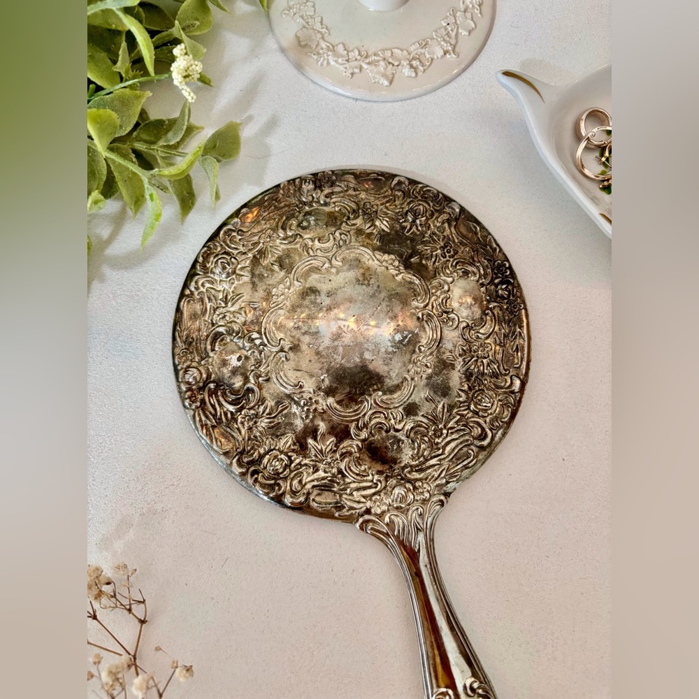 Vintage Silver Plated Mirror With Floral Design - Picture 6 of 8